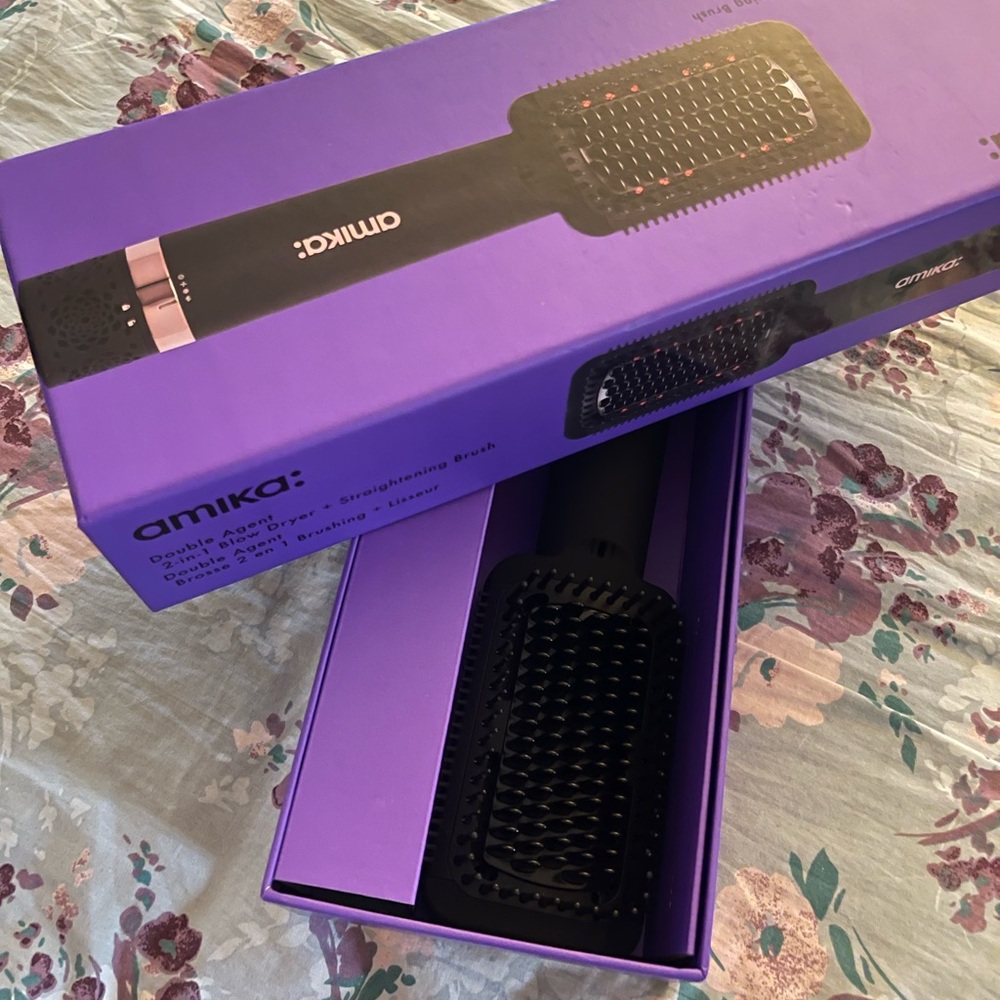 Amika Double Agent 2-in-1 Straightening Blow Dryer Brush NWT